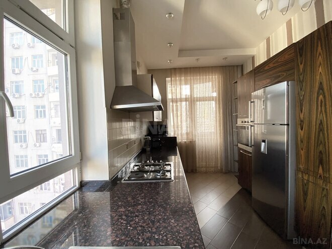 İcarəyə verilir 4 otaqlı yeni tikili 180 m², İnşaatçılar m., photo 19 from 21