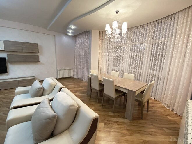 İcarəyə verilir 4 otaqlı yeni tikili 180 m², İnşaatçılar m., photo 6 from 21