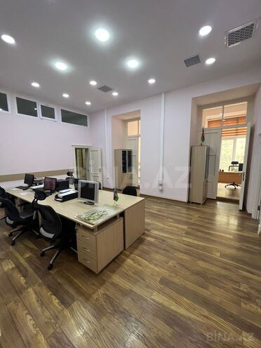 İcarəyə verilir 8 otaqlı ofis 200 m², İçəri Şəhər m., photo 11 from 20