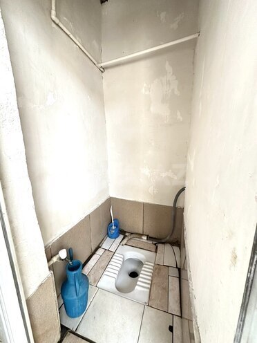 Satılır 4 otaqlı həyət evi/bağ evi 70 m², Səbail r., photo 18 from 19