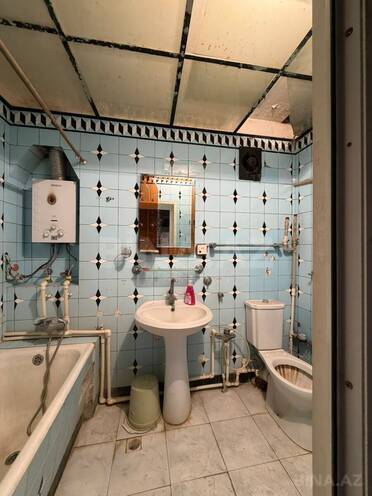 Satılır 2 otaqlı köhnə tikili 60 m², Yasamal r., photo 9 from 15