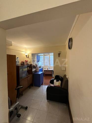 Продаётся 2-комн. вторичка 50 м², м. Элмляр Академиясы, photo 4 from 11