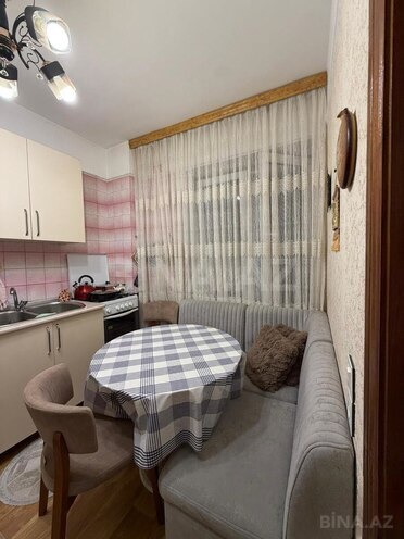 Продается 2-комн. вторичка 70 м², м. Гянджлик, photo 9 from 10