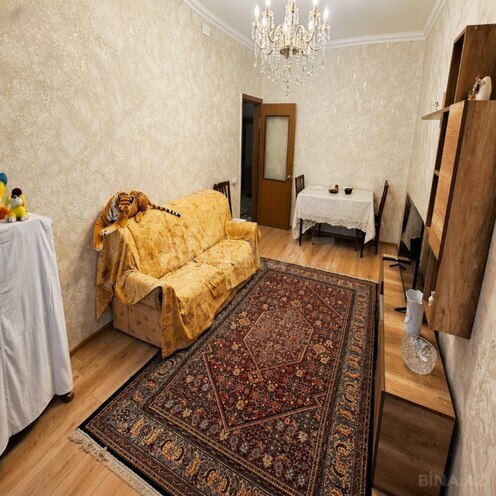 Satılır 2 otaqlı köhnə tikili 73 m², 28 May m., photo 8 from 9