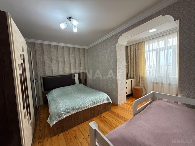 Satılır 2 otaqlı köhnə tikili 65 m², Xalqlar Dostluğu m., photo 9 from 12