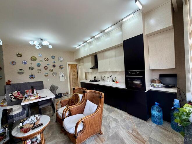 Продаётся 6-комн. дом/дача 300 м², пос. Бадамдар, photo 10 from 28