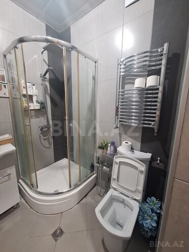 Satılır 4 otaqlı köhnə tikili 135 m², Sahil m., photo 18 from 19