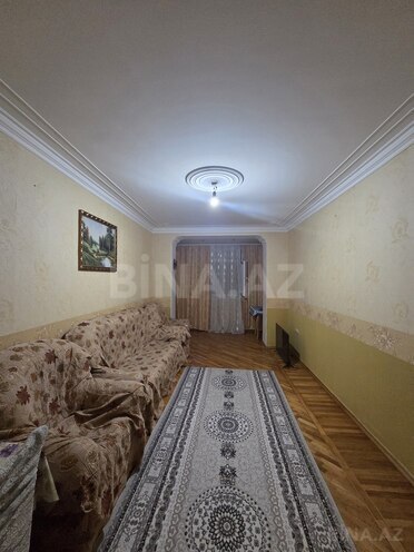 Сдаётся 3-комн. вторичка 75 м², photo 1 from 12