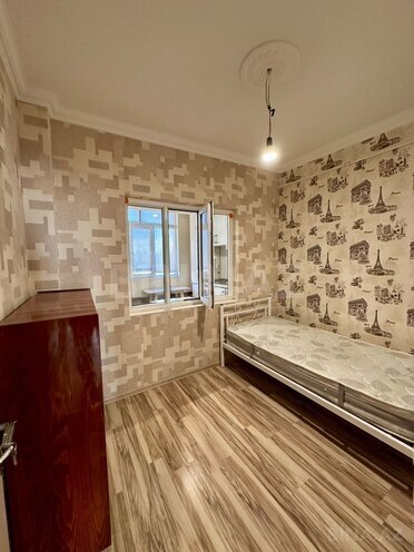 Продаётся 3-комн. вторичка 70 м², м. Ази Асланов, photo 7 from 15