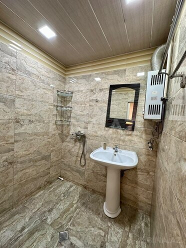 Продаётся 3-комн. вторичка 70 м², м. Ази Асланов, photo 10 from 15