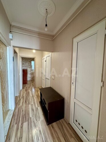 Продаётся 3-комн. вторичка 70 м², м. Ази Асланов, photo 12 from 15
