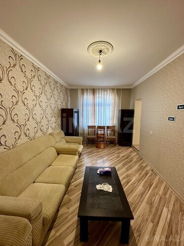 Продаётся 3-комн. вторичка 70 м², м. Ази Асланов, photo 1 from 15