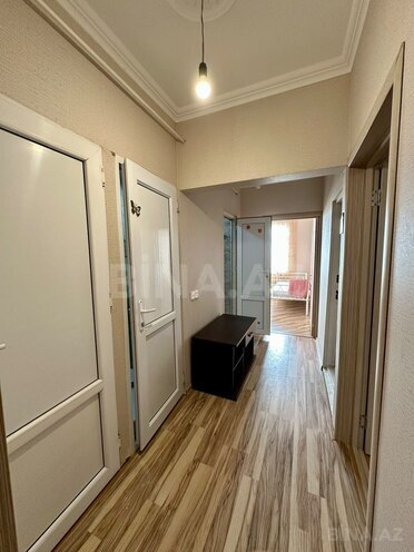 Продаётся 3-комн. вторичка 70 м², м. Ази Асланов, photo 13 from 15