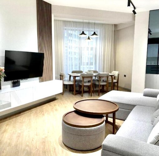 Сдаётся 2-комн. новостройка 65 м², м. Азадлыг проспекти, photo 1 from 8