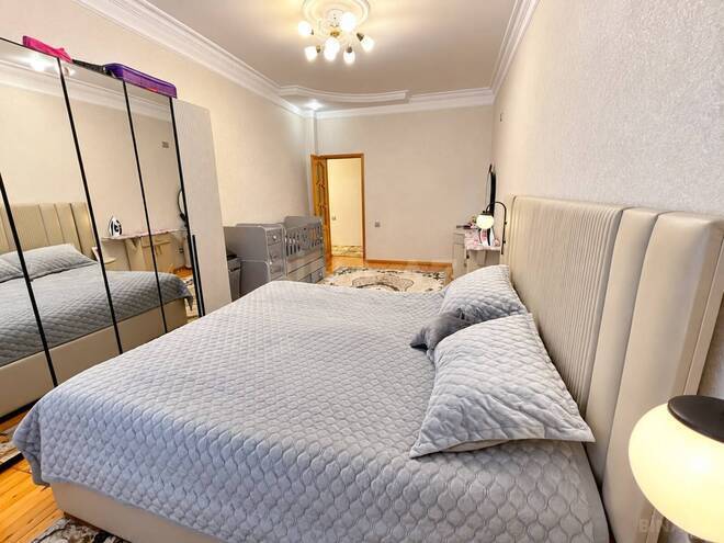 Продаётся 3-комн. новостройка 110 м², м. Нефтчиляр, photo 6 from 15