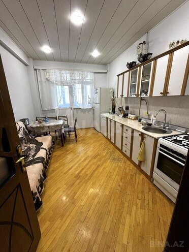 Сдаётся 3-комн. новостройка 130 м², м. Насими, photo 4 from 10