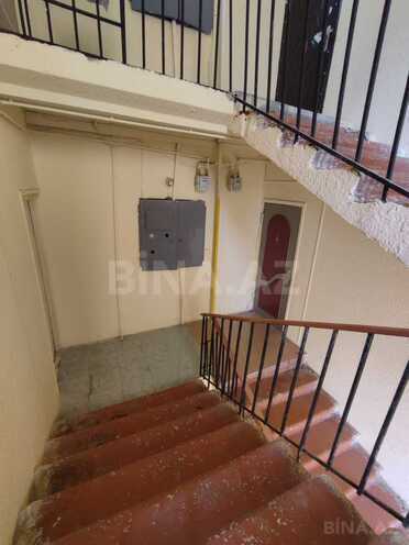Satılır 2 otaqlı köhnə tikili 32 m², İnşaatçılar m., photo 7 from 8