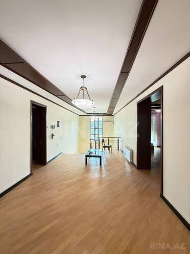 Продаётся 6-комн. дом/дача 450 м², пос. Шувеляны, photo 24 from 31