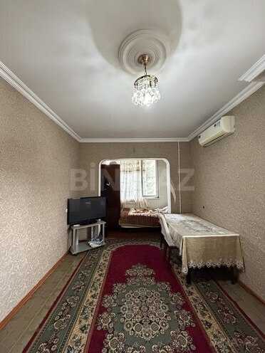 Satılır 2 otaqlı köhnə tikili 65 m², Qaraçuxur q., photo 3 from 21