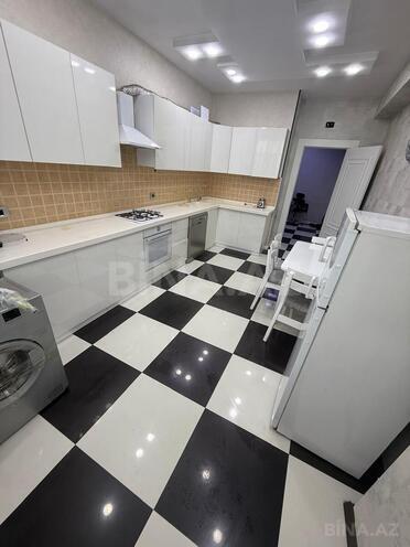Сдаётся 4-комн. новостройка 185 м², м. 20 января, photo 9 from 14