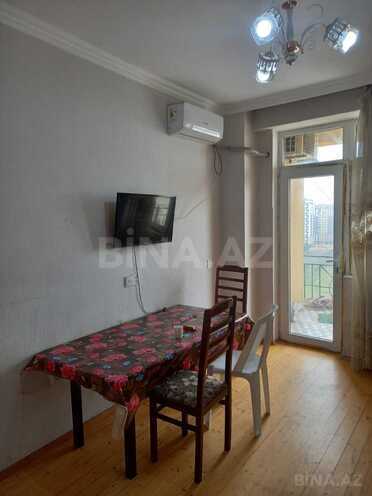 Сдаётся 2-комн. новостройка 65 м², photo 1 from 7