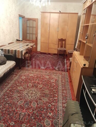 İcarəyə verilir 1 otaqlı köhnə tikili 32 m², 8-ci mikrorayon q., photo 3 from 9