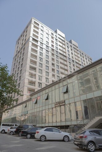 Продается 3-комн. новостройка 145 м², Насиминский  р., photo 1 from 6