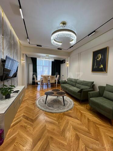 Сдаётся 2-комн. новостройка 79 м², м. Элмляр Академиясы, photo 10 from 21