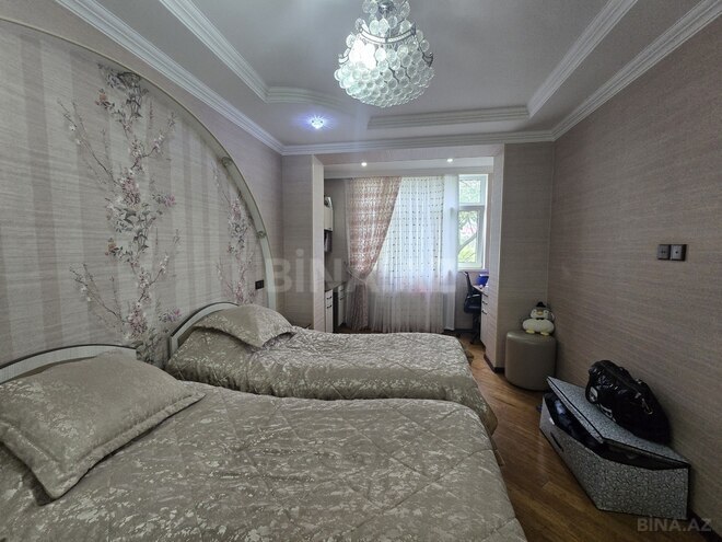 Продаётся 4-комн. вторичка 100 м², photo 6 from 24