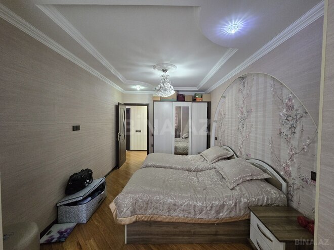 Продаётся 4-комн. вторичка 100 м², photo 8 from 24