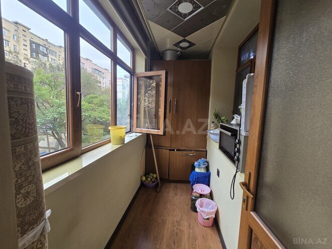 Продаётся 4-комн. вторичка 100 м², photo 15 from 24