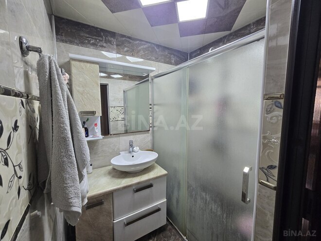 Продаётся 4-комн. вторичка 100 м², photo 12 from 24