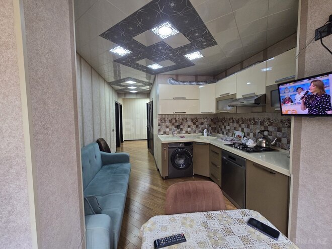 Продаётся 4-комн. вторичка 100 м², photo 17 from 24