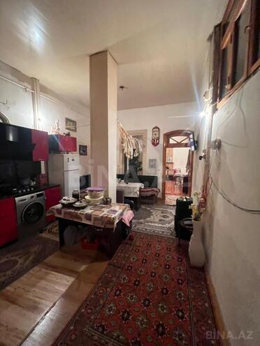 Satılır 4 otaqlı köhnə tikili 90 m², 28 May m., photo 3 from 11