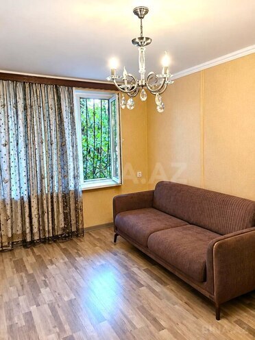 Продается 1-комн. вторичка 30 м², пос. Бакиханова, photo 5 from 10