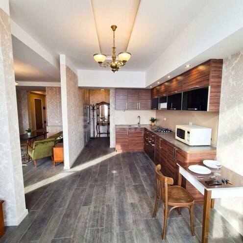 Сдаётся 2-комн. новостройка 100 м², м. Нефтчиляр, photo 5 from 12