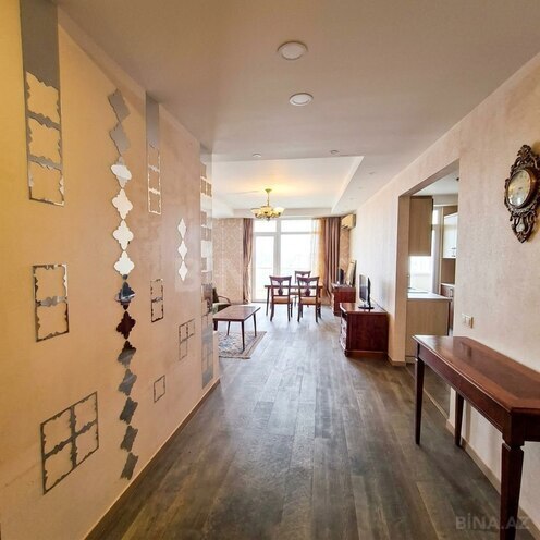 Сдаётся 2-комн. новостройка 100 м², м. Нефтчиляр, photo 9 from 12