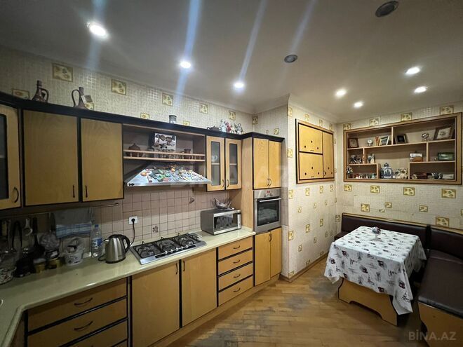 Satılır 5 otaqlı köhnə tikili 128 m², Badamdar q., photo 9 from 16