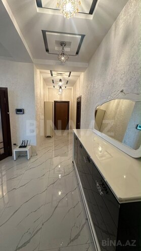 İcarəyə verilir 4 otaqlı yeni tikili 230 m², 28 May m., photo 13 from 30