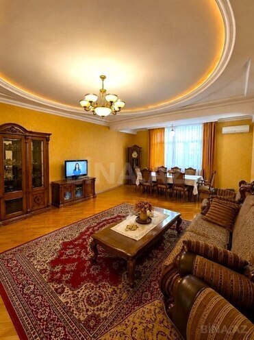 Satılır 4 otaqlı yeni tikili 185 m², Nəriman Nərimanov m., photo 3 from 9