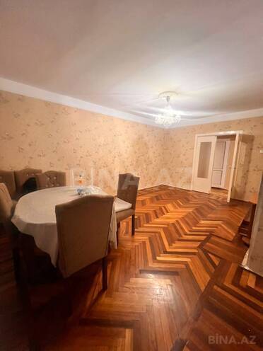 Продаётся 3-комн. вторичка 83 м², м. Элмляр Академиясы, photo 4 from 15