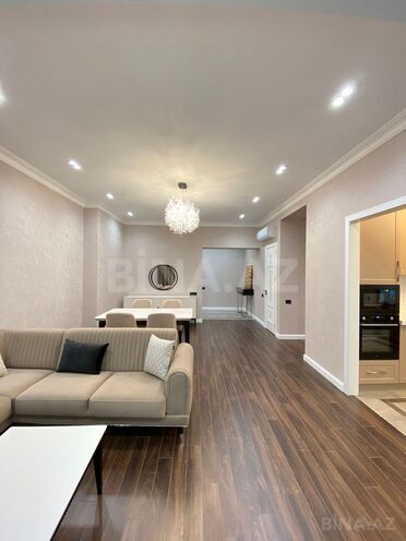 Сдается 3-комн. новостройка 100 м², м. Элмляр Академиясы, photo 10 from 31