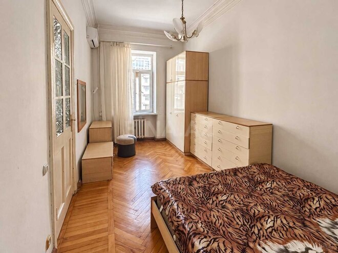 Продаётся 2-комн. вторичка 61 м², м. Сахил, photo 5 from 10