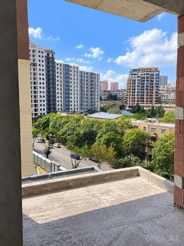 Satılır 3 otaqlı yeni tikili 76 m², 28 May m., photo 1 from 11