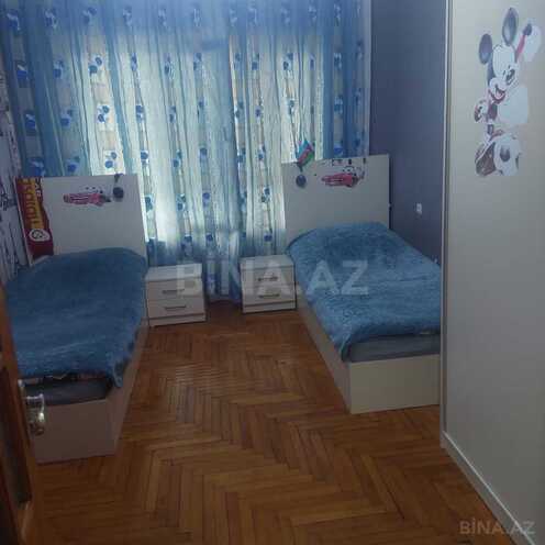 Продается 4-комн. вторичка 89 м², м. 20 января, photo 7 from 12