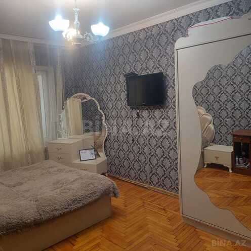 Продается 4-комн. вторичка 89 м², м. 20 января, photo 3 from 12