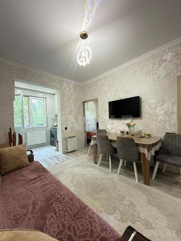 Satılır 3 otaqlı köhnə tikili 38 m², 20 Yanvar m., photo 1 from 11