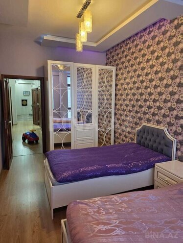 İcarəyə verilir 3 otaqlı yeni tikili 130 m², 28 May m., photo 1 from 13