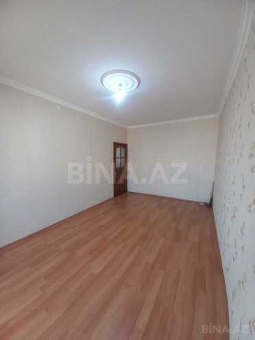 Продается 3-комн. вторичка 75 м², м. Ази Асланов, photo 1 from 19