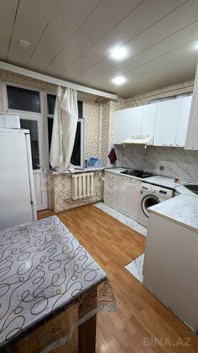 Сдается 2-комн. вторичка 65 м², м. Ази Асланов, photo 1 from 9